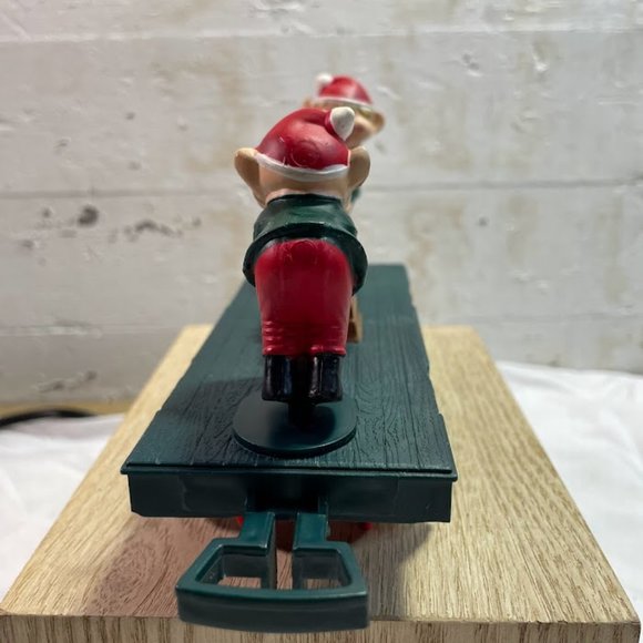 1993 Toy State Christmas Magic Train Sled Elves Car Move Back & Fourth - Picture 3 of 8